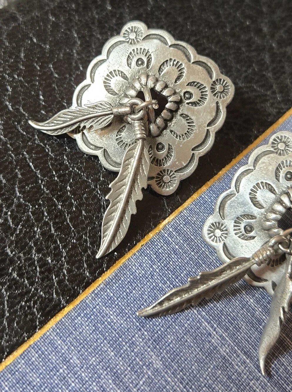 Vintage JJ Jonette Sliver Tone Metal Flowwr Feather Earrings